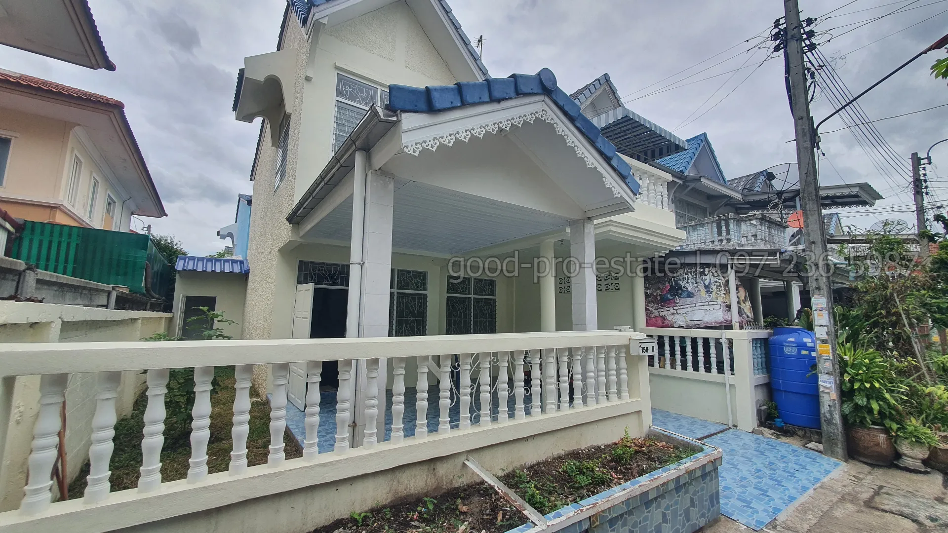 🔥 ขายด่วน! ทาวน์โฮมหลังริม พร้อมอยู่ 2 ชั้น 3 ห้องนอน 128 ตร.ม. ใกล้สนามบินดอนเมือง พร้อมพื้นที่ด้านข้าง เดินทางสะดวก เข้า-ออกได้หลายเส้นทาง และไม่มีค่าส่วนกลาง! - รูป 3